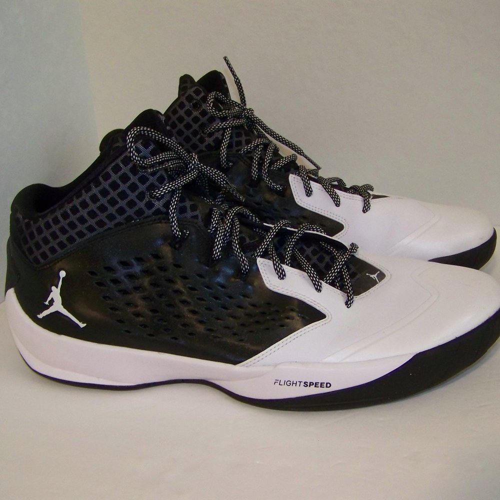 Air Jordan VP flight speed shoes Size 18